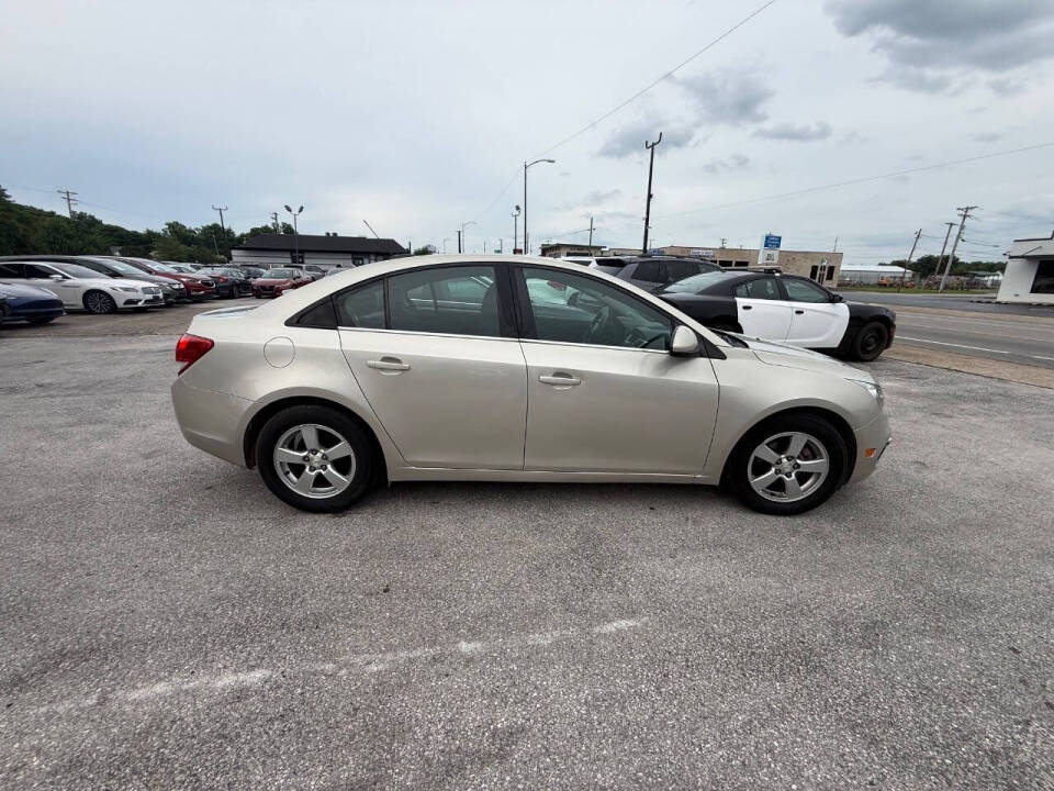 chevrolet cruze limited 2016 1G1PE5SB2G7149807 image chevrolet cruze limited 2016 1G1PE5SB2G7149807 image